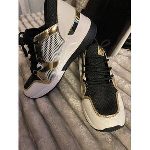 Michael kors MK Liv trainer wedge fashion sneaker nwot 7.5